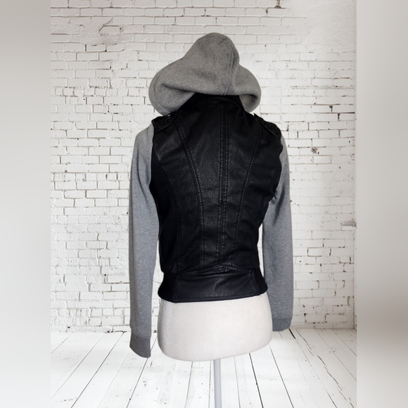 New Look Women's Black and Gray Hooded Jacket Size Small - Picture 2 of 5
